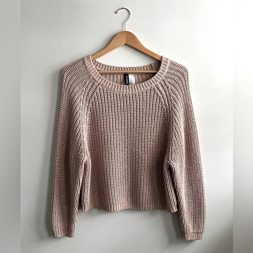 H&M Divided Dusty Pink Cropped Sweater Size Large